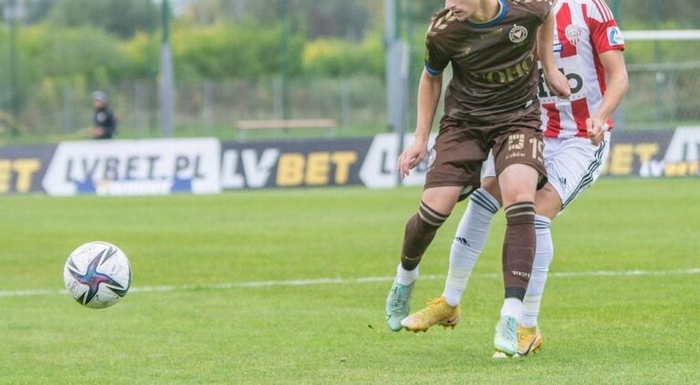 Quelle différence entre ballons d’entraînement et officiels – Saison de ...